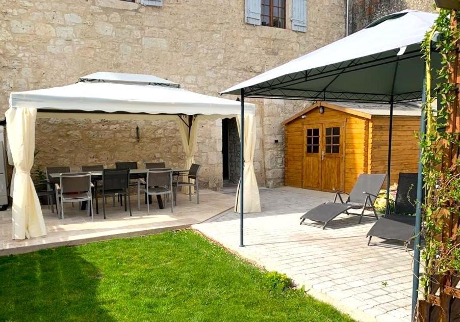 Le Fort D'Issigeac Chambres D'Hotes מראה חיצוני תמונה